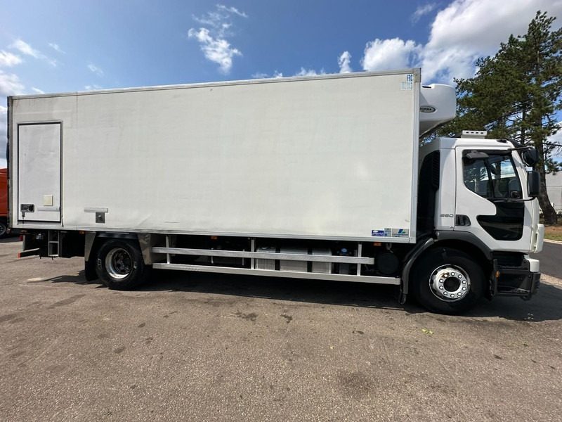 Volvo FE 280 - 19T - FRIGO CARRIER SUPRA 950 (7m55 x 2m47 x 2m40) - EURO 4 - MANUAL - 380V - Camion frigider: Foto 4 Volvo FE 280 - 19T - FRIGO CARRIER SUPRA 950 (7m55 x 2m47 x 2m40) - EURO 4 - MANUAL - 380V - Camion frigider: Foto 4