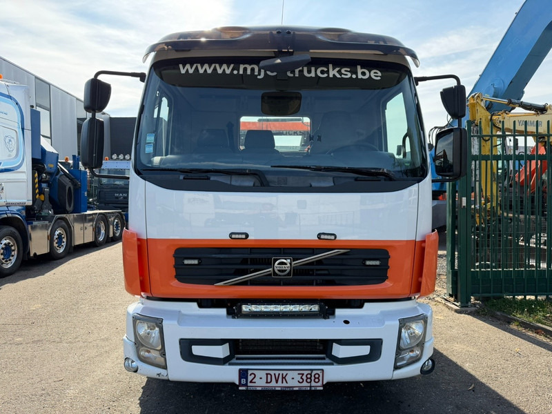 Volvo FL 280 - 14T RECOVERY TRUCK / AUTOTRANSPORTER - 3 CARS - WINCH - TÜV 07/2026 - EURO 5 - BE TRUCK - Maşină de tractare: Foto 2 Volvo FL 280 - 14T RECOVERY TRUCK / AUTOTRANSPORTER - 3 CARS - WINCH - TÜV 07/2026 - EURO 5 - BE TRUCK - Maşină de tractare: Foto 2