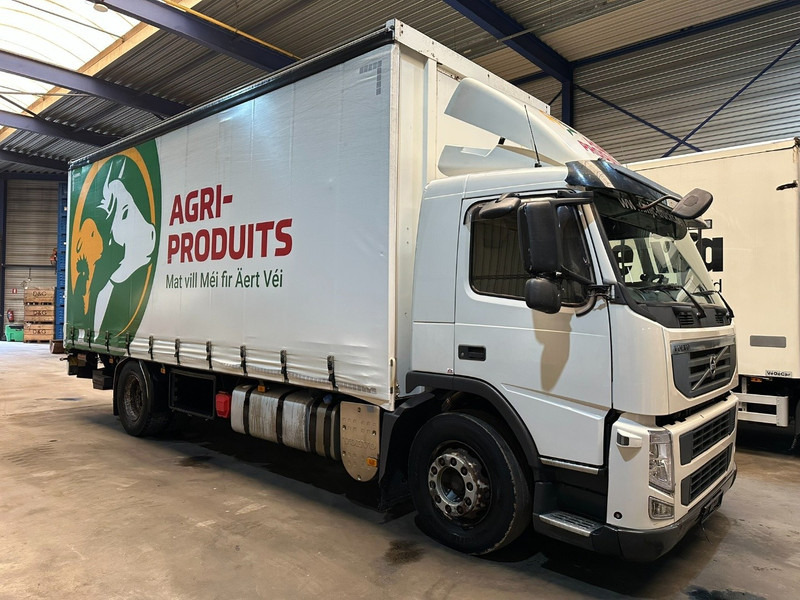 Volvo FM 330 4x2 BOX 7m x 2m48 x 2m75 - 542.000km - EURO 5 - I SHIFT - 19T - A/C - LARGE TAILLIFT - Camion cu prelată: Foto 1 Volvo FM 330 4x2 BOX 7m x 2m48 x 2m75 - 542.000km - EURO 5 - I SHIFT - 19T - A/C - LARGE TAILLIFT - Camion cu prelată: Foto 1
