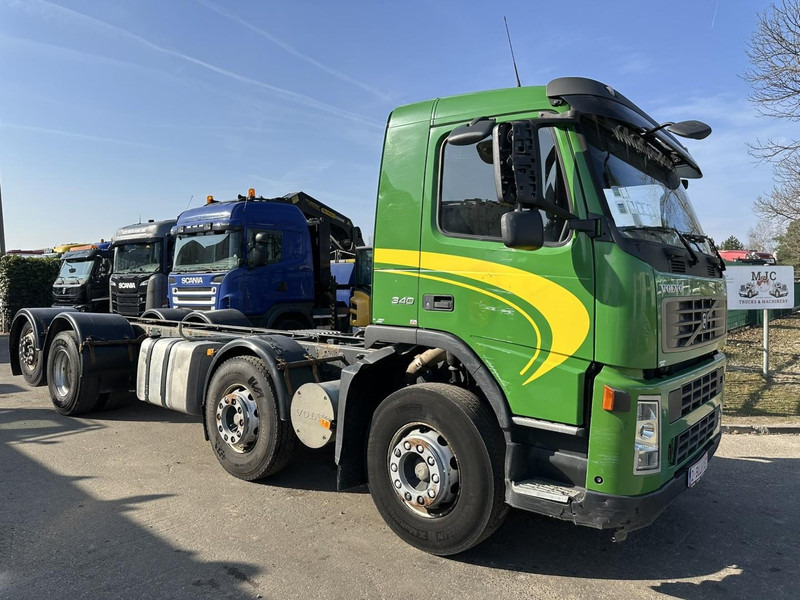 Volvo FM 340 8x2 CHASSIS (7m35) - LIFT+STEERING AXLE - MANUAL GEARBOX - EURO 3 - TÜV 05/2025 - BE TRUCK - Camion şasiu: Foto 2 Volvo FM 340 8x2 CHASSIS (7m35) - LIFT+STEERING AXLE - MANUAL GEARBOX - EURO 3 - TÜV 05/2025 - BE TRUCK - Camion şasiu: Foto 2