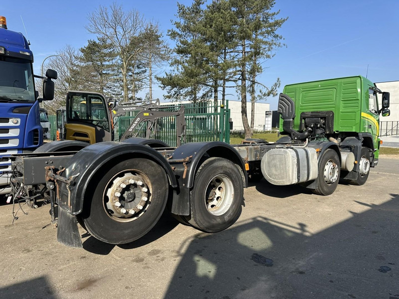Volvo FM 340 8x2 CHASSIS (7m35) - LIFT+STEERING AXLE - MANUAL GEARBOX - EURO 3 - TÜV 05/2025 - BE TRUCK - Camion şasiu: Foto 5 Volvo FM 340 8x2 CHASSIS (7m35) - LIFT+STEERING AXLE - MANUAL GEARBOX - EURO 3 - TÜV 05/2025 - BE TRUCK - Camion şasiu: Foto 5