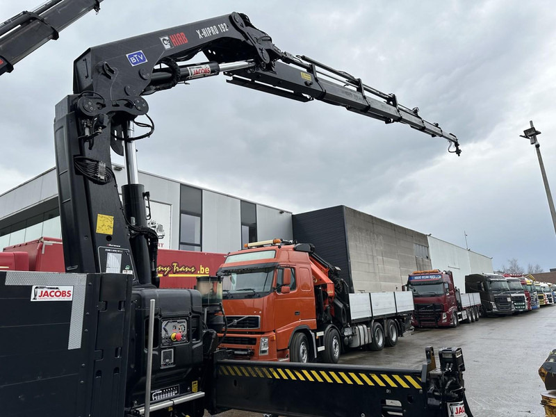 Volvo FM 460 8x4 TRIDEM + CRANE HIAB 192 E-5 X HIPRO - DYNAMIC STEERING - 364.000km - TOP CONDITION - Camion platformă, Camion cu macara: Foto 4 Volvo FM 460 8x4 TRIDEM + CRANE HIAB 192 E-5 X HIPRO - DYNAMIC STEERING - 364.000km - TOP CONDITION - Camion platformă, Camion cu macara: Foto 4