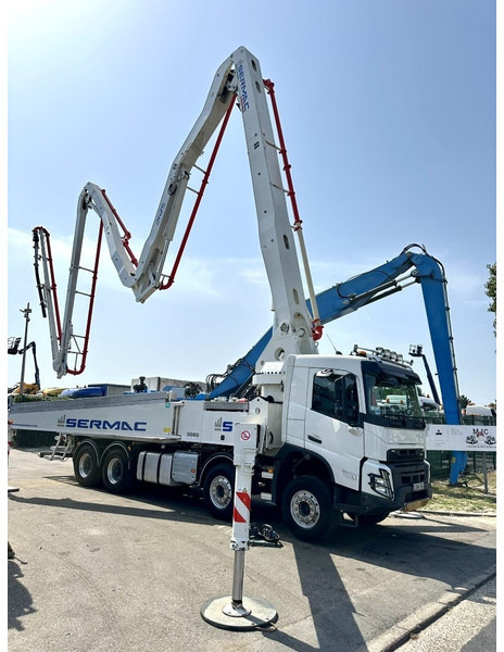 Volvo FMX 500 8x4 + SERMAC 5Z42 BETONPUMP 42m! - *108.000km* - TÜV 11/2025 - ALCOA - HUB REDUCTION - TOP CONDITION - BELGIAN TRUCK - Autopompă de beton: Foto 3 Volvo FMX 500 8x4 + SERMAC 5Z42 BETONPUMP 42m! - *108.000km* - TÜV 11/2025 - ALCOA - HUB REDUCTION - TOP CONDITION - BELGIAN TRUCK - Autopompă de beton: Foto 3