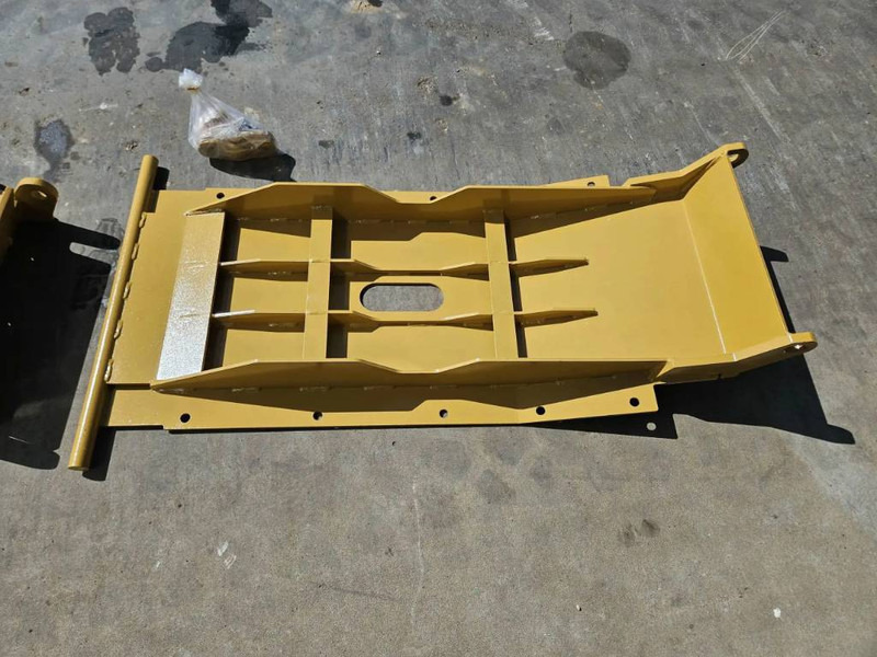 Cat 12M2 - Ataşament pentru Utilaje constructii: Foto 3 Cat 12M2 - Ataşament pentru Utilaje constructii: Foto 3