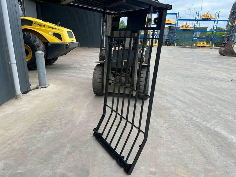 Cat 325C Guard - Cabină și interior pentru Utilaje constructii: Foto 3 Cat 325C Guard - Cabină și interior pentru Utilaje constructii: Foto 3