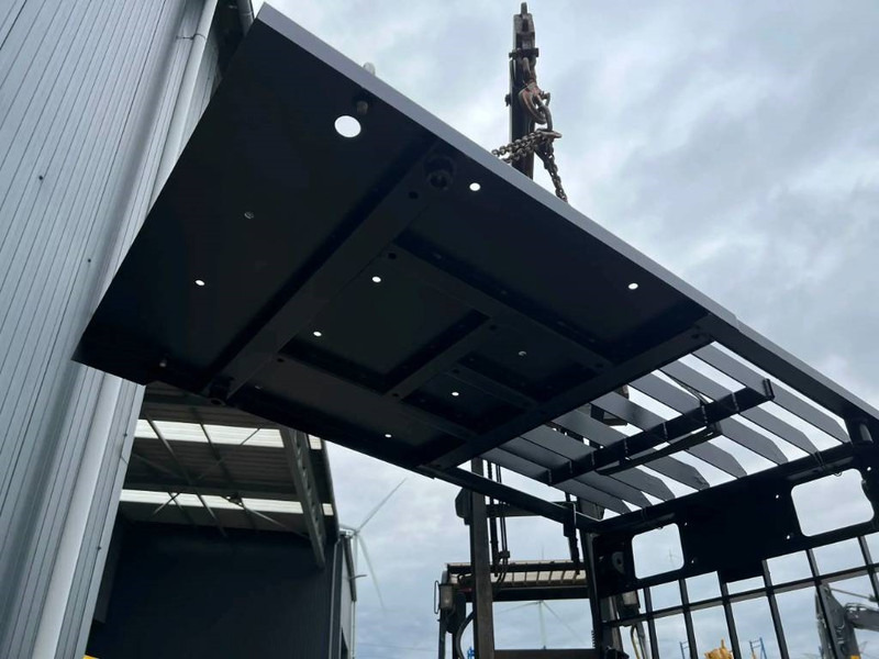 Cat 330D Guard - Cabină și interior pentru Utilaje constructii: Foto 4 Cat 330D Guard - Cabină și interior pentru Utilaje constructii: Foto 4