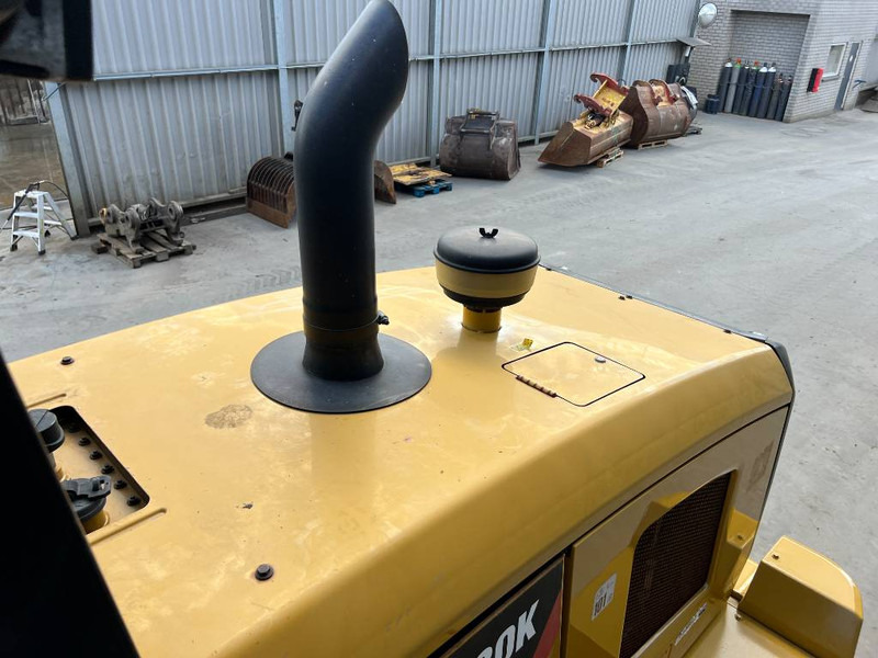 Încărcător frontal pe pneuri Cat 930K: Foto 8