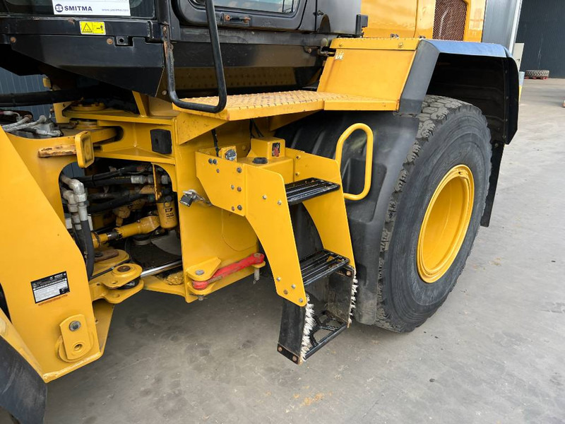 Încărcător frontal pe pneuri Cat 930K: Foto 14