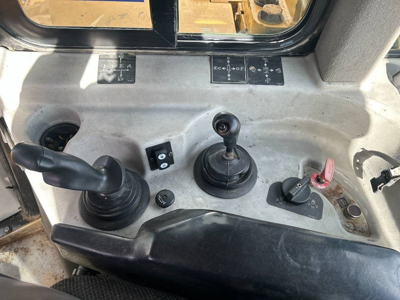 Cat D7R II - Buldozer: Foto 4 Cat D7R II - Buldozer: Foto 4