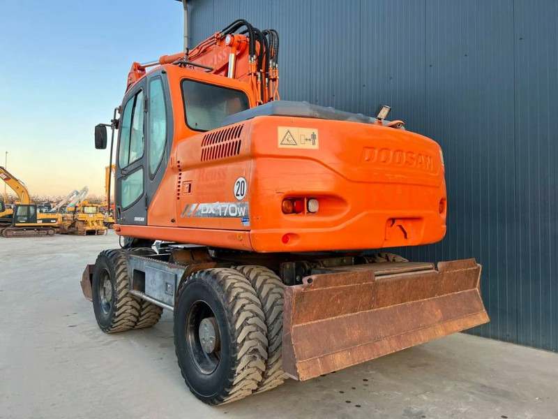 Doosan DX170W - Excavator pe roţi: Foto 5 Doosan DX170W - Excavator pe roţi: Foto 5