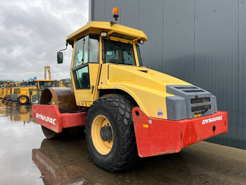 Dynapac CA302D - Cilindru compactor: Foto 3 Dynapac CA302D - Cilindru compactor: Foto 3