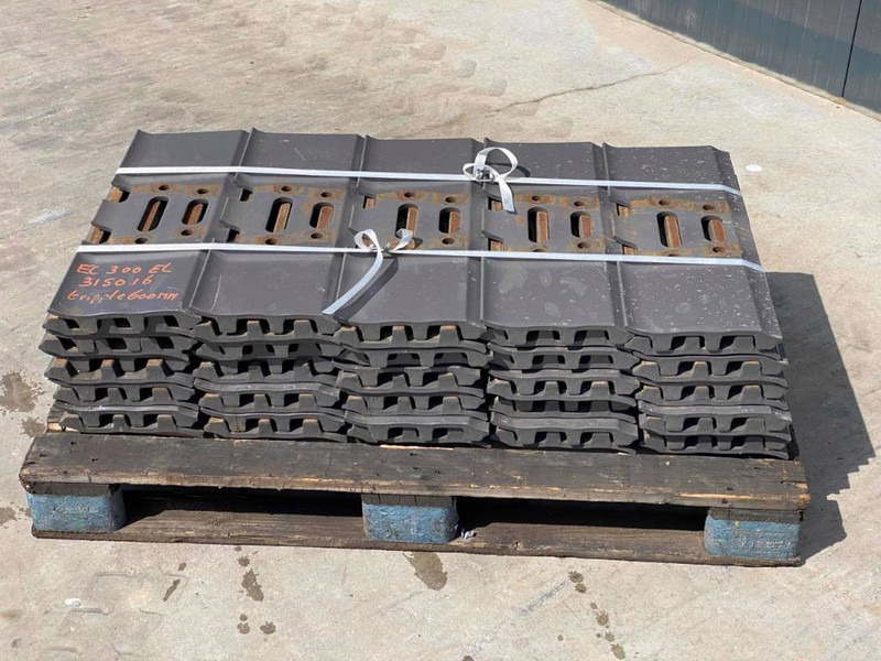 Hitachi EX270 / EX300 / EX310 Shoes/Pads - Cadru/ Şasiu pentru Utilaje constructii: Foto 4 Hitachi EX270 / EX300 / EX310 Shoes/Pads - Cadru/ Şasiu pentru Utilaje constructii: Foto 4