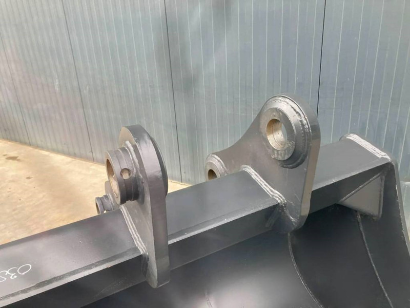 Cupă pentru Utilaje constructii nou Hyundai R210: Foto 6 Cupă pentru Utilaje constructii nou Hyundai R210: Foto 6