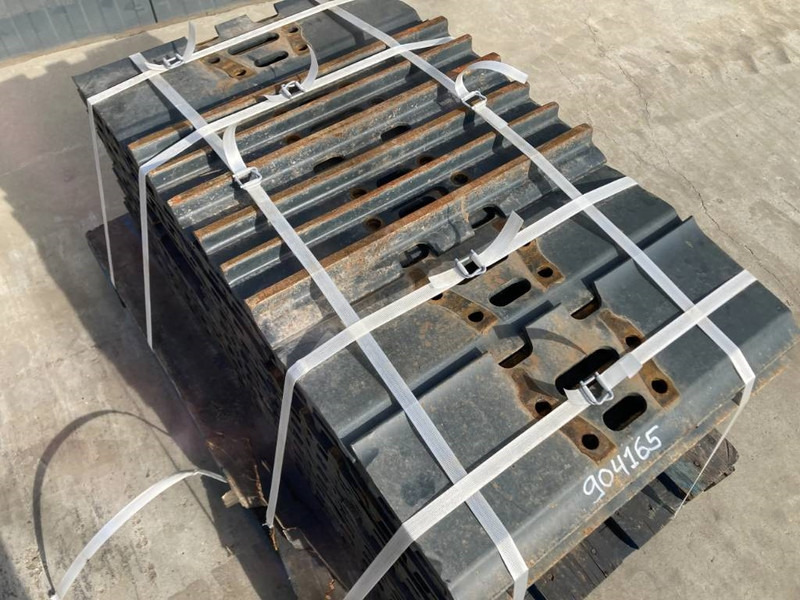 Komatsu PC150 / PC160 / PC180 / PC210 / PC240 3 Grouser 60 - Cadru/ Şasiu pentru Utilaje constructii: Foto 2 Komatsu PC150 / PC160 / PC180 / PC210 / PC240 3 Grouser 60 - Cadru/ Şasiu pentru Utilaje constructii: Foto 2