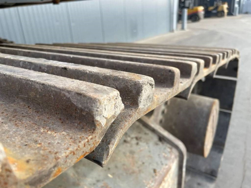 Liebherr R922 SLC - Excavator pe şenile: Foto 5 Liebherr R922 SLC - Excavator pe şenile: Foto 5