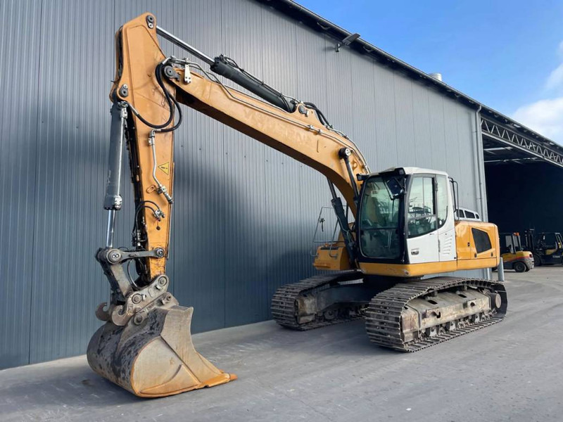 Liebherr R922 SLC - Excavator pe şenile: Foto 1 Liebherr R922 SLC - Excavator pe şenile: Foto 1