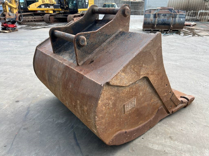 OilQuick OQ80 - Cupă pentru Utilaje constructii: Foto 4 OilQuick OQ80 - Cupă pentru Utilaje constructii: Foto 4
