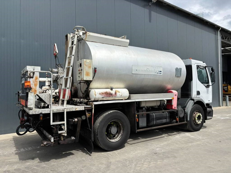 Renault Rincheval - 9.000 Liter - Utilaje constructii: Foto 4 Renault Rincheval - 9.000 Liter - Utilaje constructii: Foto 4