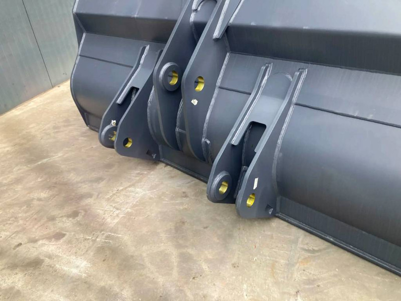 Volvo L120H - Cupă pentru Utilaje constructii: Foto 4 Volvo L120H - Cupă pentru Utilaje constructii: Foto 4