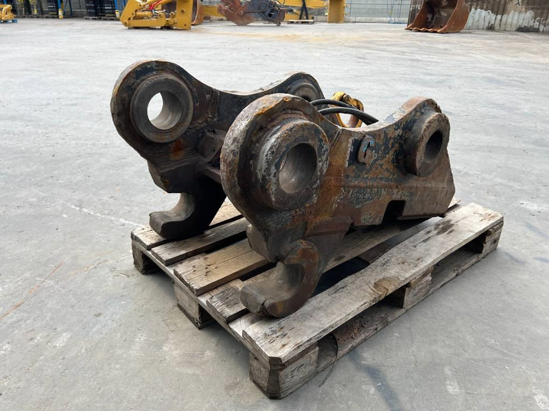 Volvo S3 / 352F - Cuplare rapidă pentru Utilaje constructii: Foto 5 Volvo S3 / 352F - Cuplare rapidă pentru Utilaje constructii: Foto 5