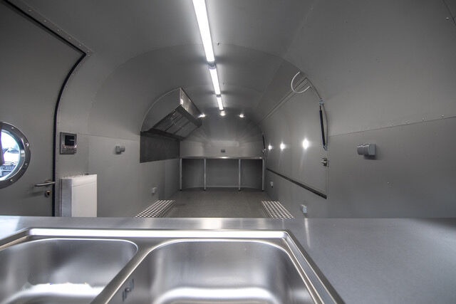 Rulota comerciala nou Airstream Catering Trailer | IN STOCK: Foto 25