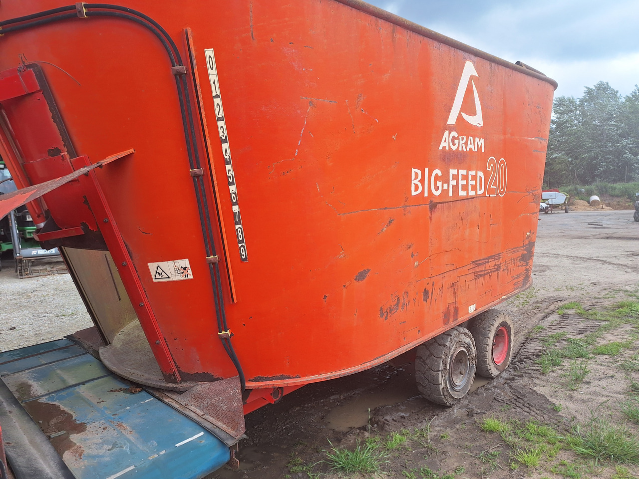 AGRAM BIG-FEED - Remorcă distribuit furaje: Foto 2 AGRAM BIG-FEED - Remorcă distribuit furaje: Foto 2