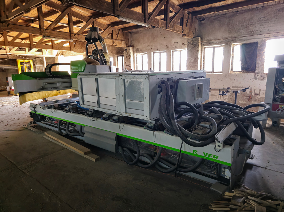 BIESSE ROVER 35 L - Utilaj pentru prelucrarea lemnului: Foto 3 BIESSE ROVER 35 L - Utilaj pentru prelucrarea lemnului: Foto 3