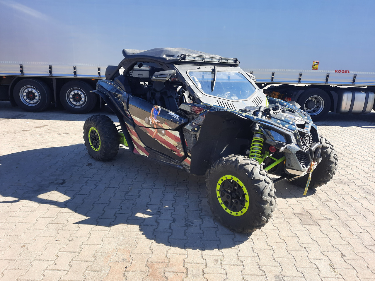 CAN-AM Maverick X3 XDS z homologacją - Atv: Foto 1 CAN-AM Maverick X3 XDS z homologacją - Atv: Foto 1