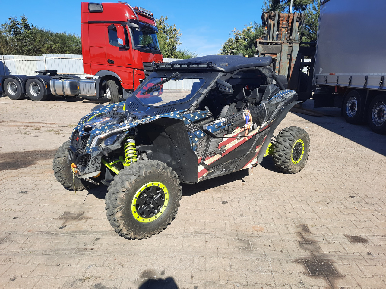 CAN-AM Maverick X3 XDS z homologacją - Atv: Foto 3 CAN-AM Maverick X3 XDS z homologacją - Atv: Foto 3