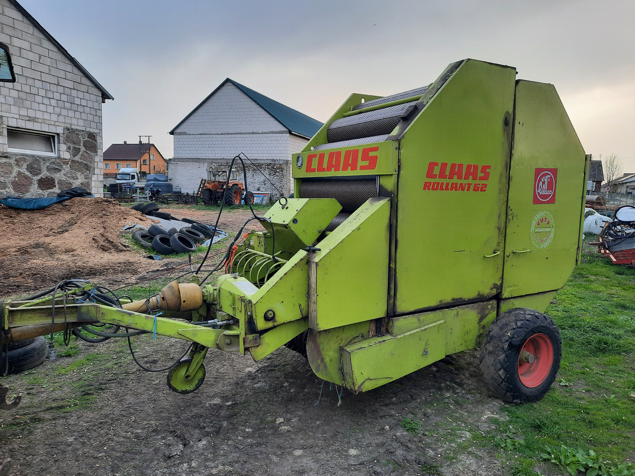 CLAAS ROLLANT 62 - Presă baloţi rotunzi: Foto 3 CLAAS ROLLANT 62 - Presă baloţi rotunzi: Foto 3