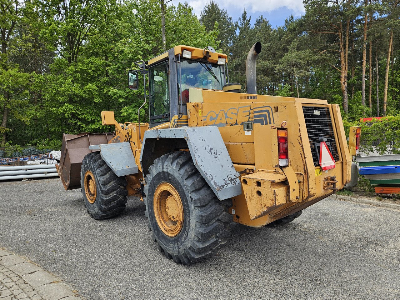 Case 821 C - Încărcător frontal pe pneuri: Foto 5 Case 821 C - Încărcător frontal pe pneuri: Foto 5