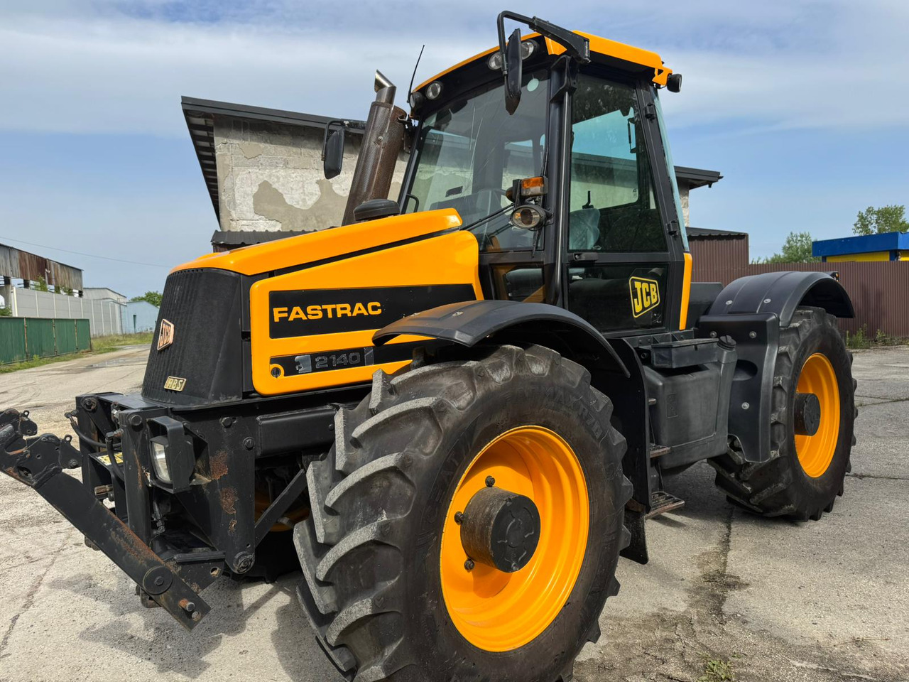JCB FASTRAC 2140 - Tractor agricol: Foto 1 JCB FASTRAC 2140 - Tractor agricol: Foto 1