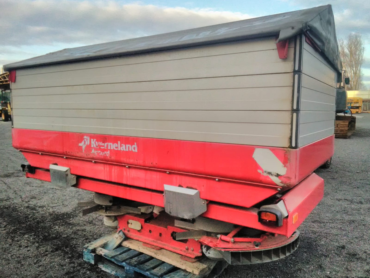 KVERNELAND EXACTA – TL - Imprastietor îngrăşăminte: Foto 3 KVERNELAND EXACTA – TL - Imprastietor îngrăşăminte: Foto 3