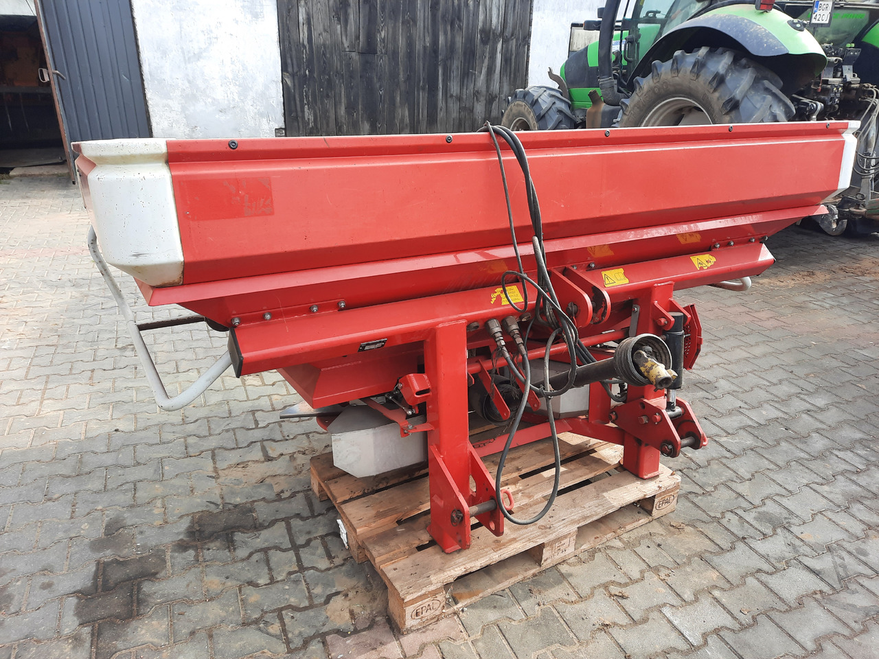 LELY CENTERLINER SX 2000 L - Imprastietor îngrăşăminte: Foto 2 LELY CENTERLINER SX 2000 L - Imprastietor îngrăşăminte: Foto 2