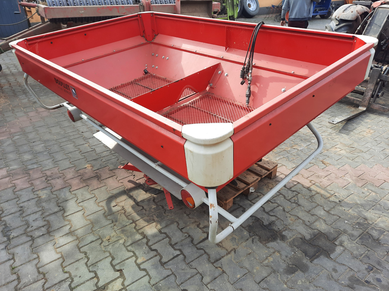 LELY CENTERLINER SX 2000 L - Imprastietor îngrăşăminte: Foto 5 LELY CENTERLINER SX 2000 L - Imprastietor îngrăşăminte: Foto 5