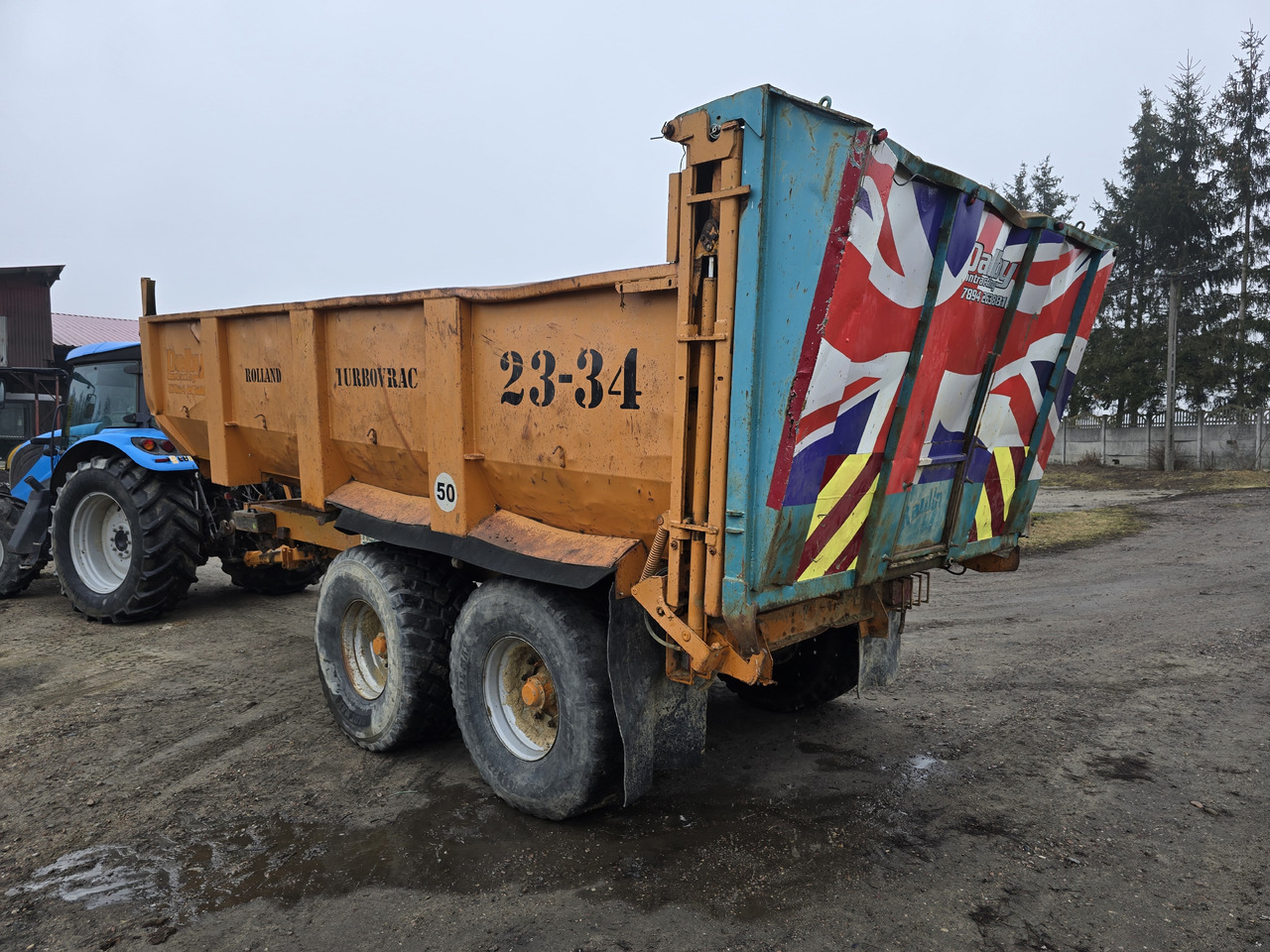 ROLLAND TURBOVRAC  23-34 - Remorcă autobasculantă agricolă: Foto 5 ROLLAND TURBOVRAC  23-34 - Remorcă autobasculantă agricolă: Foto 5