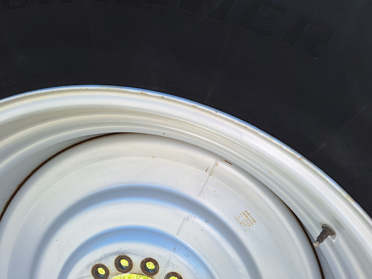 Trelleborg Trelleborg - Anvelopă pentru Utilaje constructii: Foto 3 Trelleborg Trelleborg - Anvelopă pentru Utilaje constructii: Foto 3