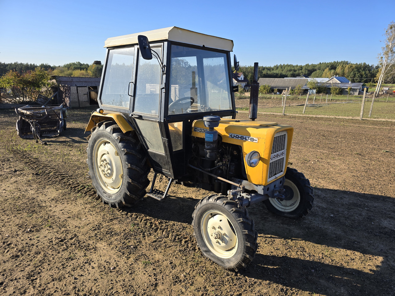 Ursus C-330 - Tractor agricol: Foto 1 Ursus C-330 - Tractor agricol: Foto 1