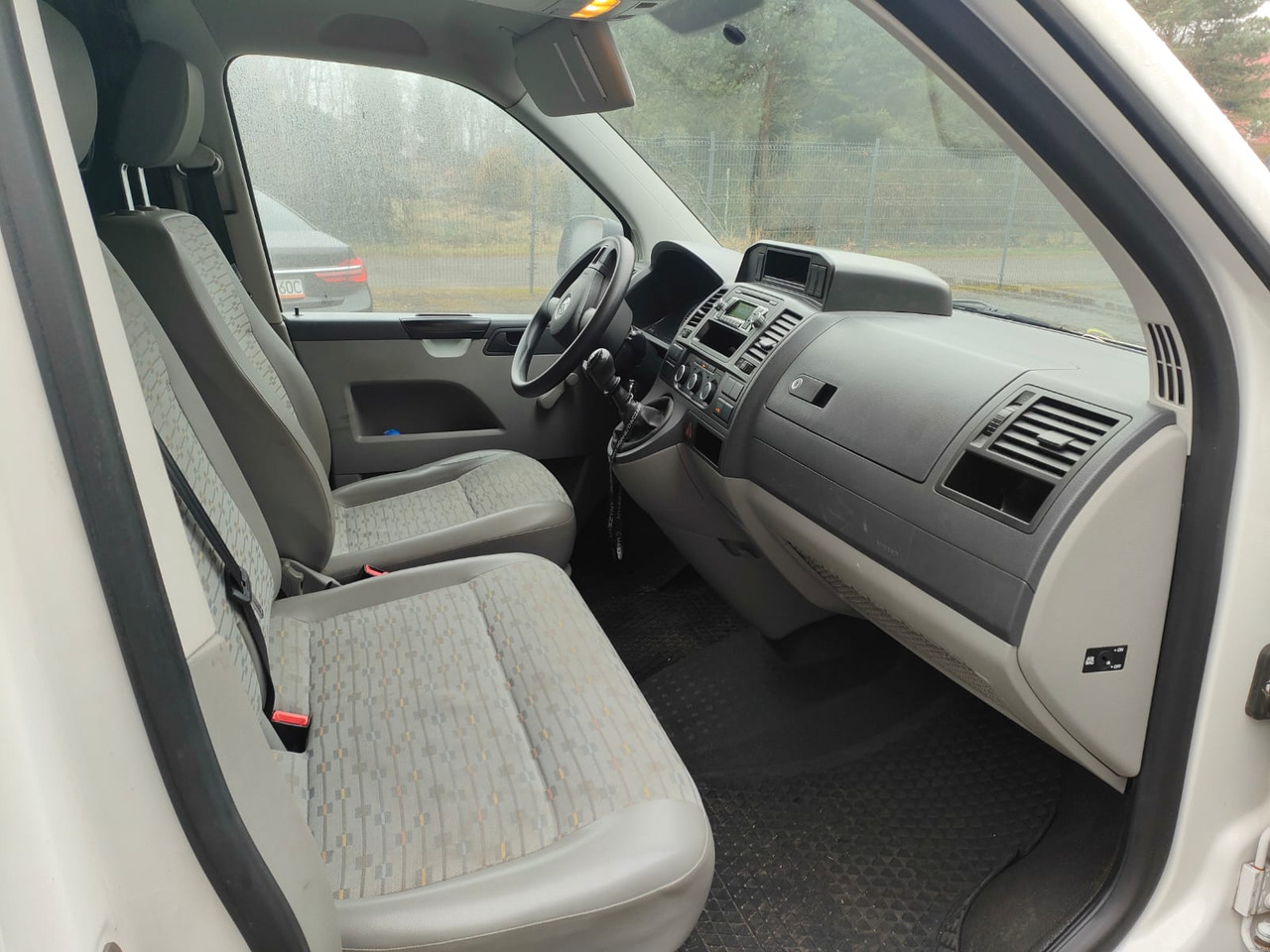 Volkswagen Transporter T 5.1 - Automobil: Foto 4 Volkswagen Transporter T 5.1 - Automobil: Foto 4