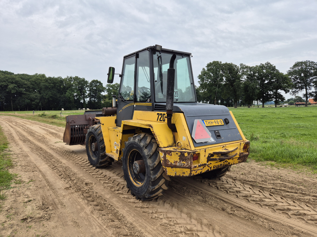 Kramer 720 II - Încărcător frontal pe pneuri: Foto 4 Kramer 720 II - Încărcător frontal pe pneuri: Foto 4