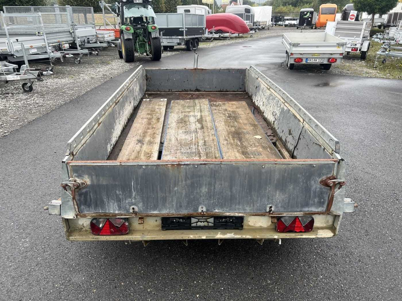 BOECKMANN HT 3015/27 Kastenanhänger gebremst - Remorca auto: Foto 4 BOECKMANN HT 3015/27 Kastenanhänger gebremst - Remorca auto: Foto 4