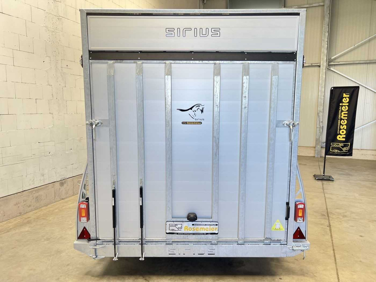 G270 Kofferanhänger Sirius - Remorcă furgon: Foto 3 G270 Kofferanhänger Sirius - Remorcă furgon: Foto 3