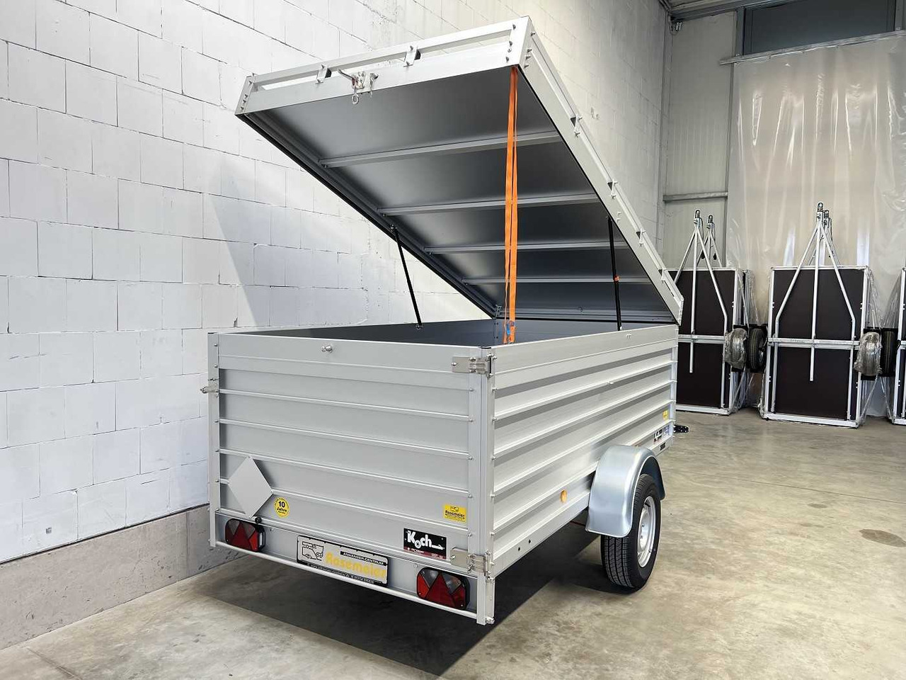 KOCH 7.13 3 BWEH Tür Deckelanhänger - Remorca auto: Foto 4 KOCH 7.13 3 BWEH Tür Deckelanhänger - Remorca auto: Foto 4