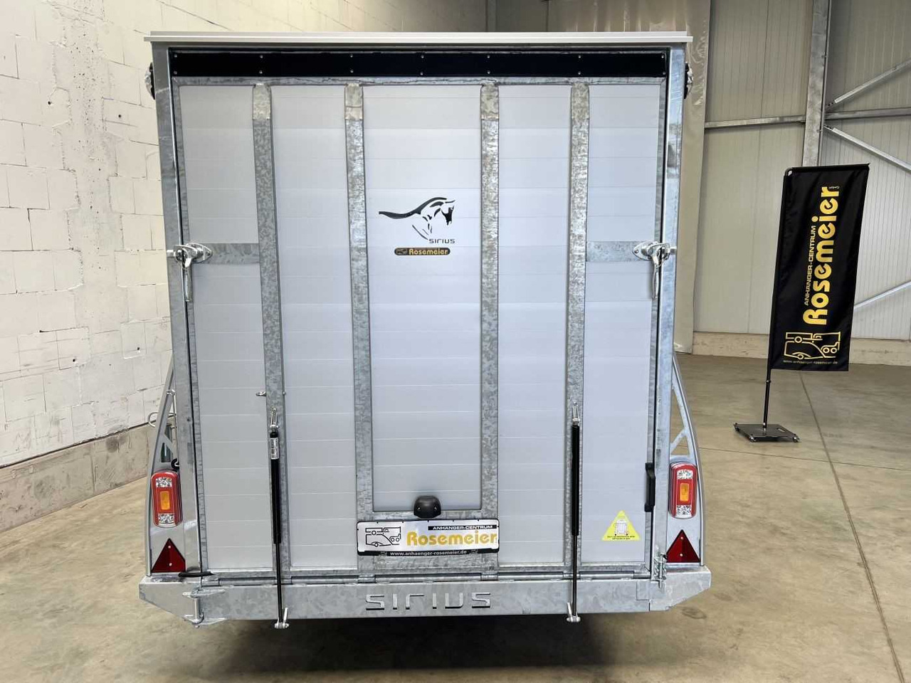 Kargo G150 Kofferanhänger Sirius - Remorcă furgon: Foto 3 Kargo G150 Kofferanhänger Sirius - Remorcă furgon: Foto 3