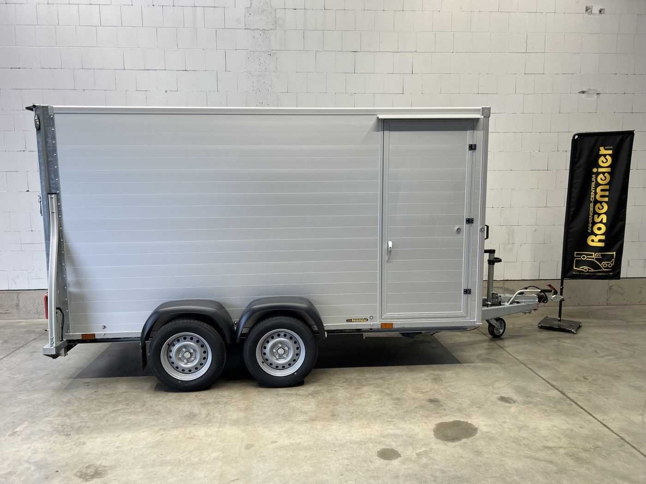 Kargo G150 Kofferanhänger Sirius - Remorcă furgon: Foto 2 Kargo G150 Kofferanhänger Sirius - Remorcă furgon: Foto 2