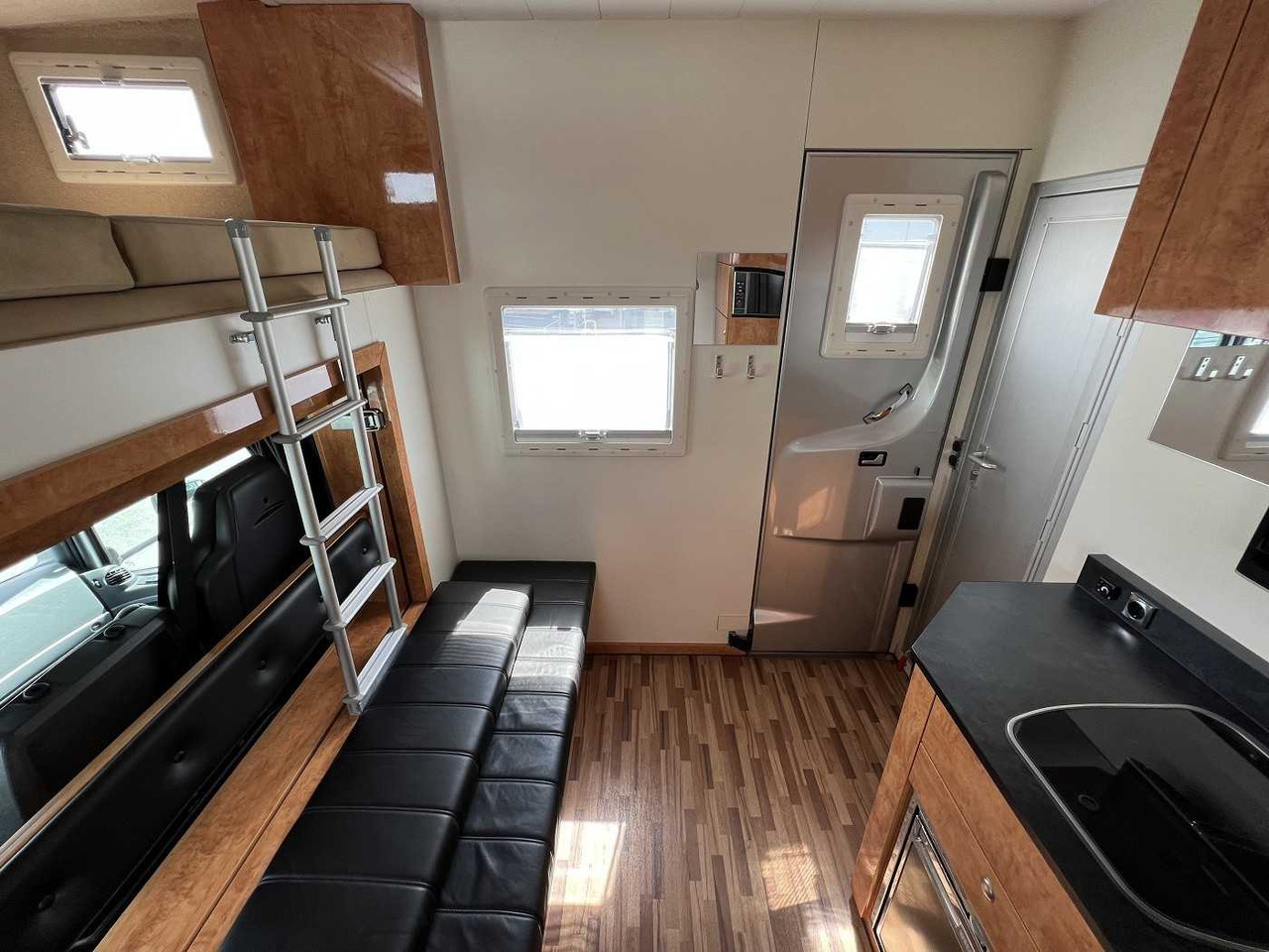 Camion transport cai MERCEDES-BENZ Atego 918L LKW: Foto 15