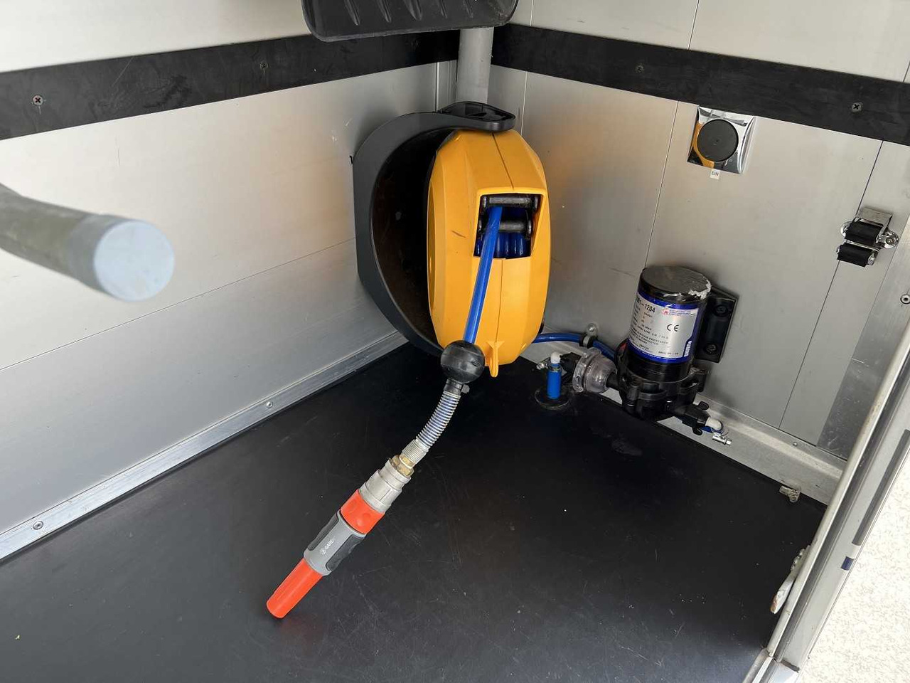 Camion transport cai MERCEDES-BENZ Atego 918L LKW: Foto 19