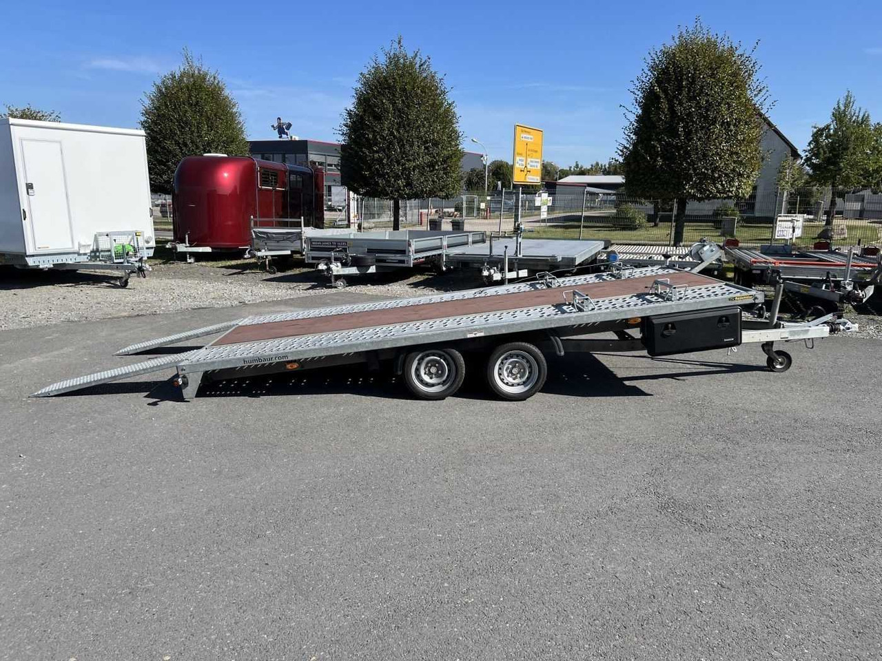 HUMBAUR MTK 304722 Maschinentransporter - Remorcă: Foto 1 HUMBAUR MTK 304722 Maschinentransporter - Remorcă: Foto 1