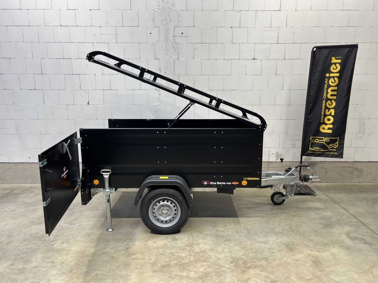 TPV KT-EB2 RSD Deckelanhänger - Remorca auto: Foto 1 TPV KT-EB2 RSD Deckelanhänger - Remorca auto: Foto 1