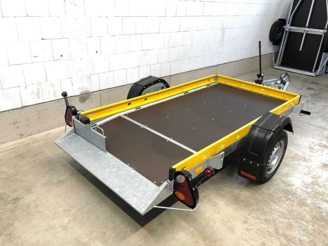 Remorcă abroll/ Skiploader nou VEZEKO Husky F 08.25 Absenker: Foto 10 Remorcă abroll/ Skiploader nou VEZEKO Husky F 08.25 Absenker: Foto 10